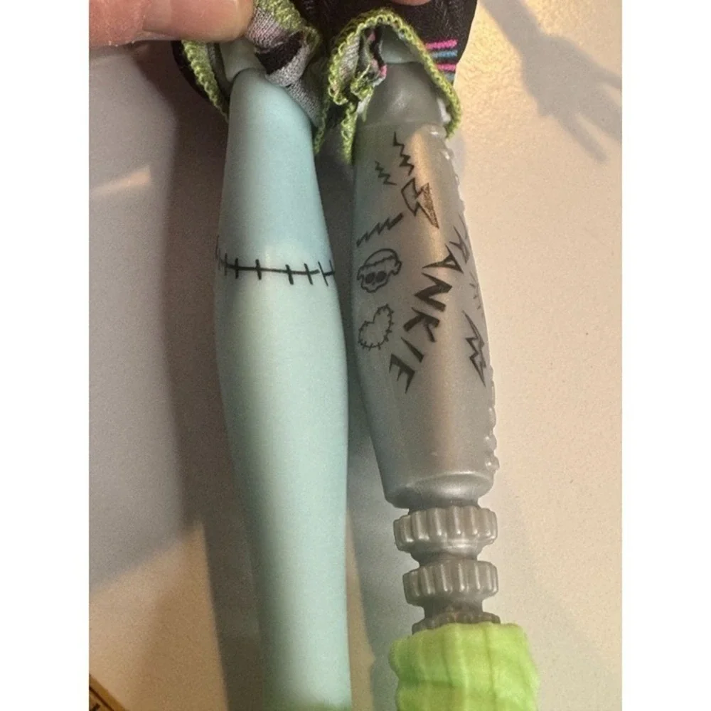 Monster High Frankie‎ Stein Creepover 